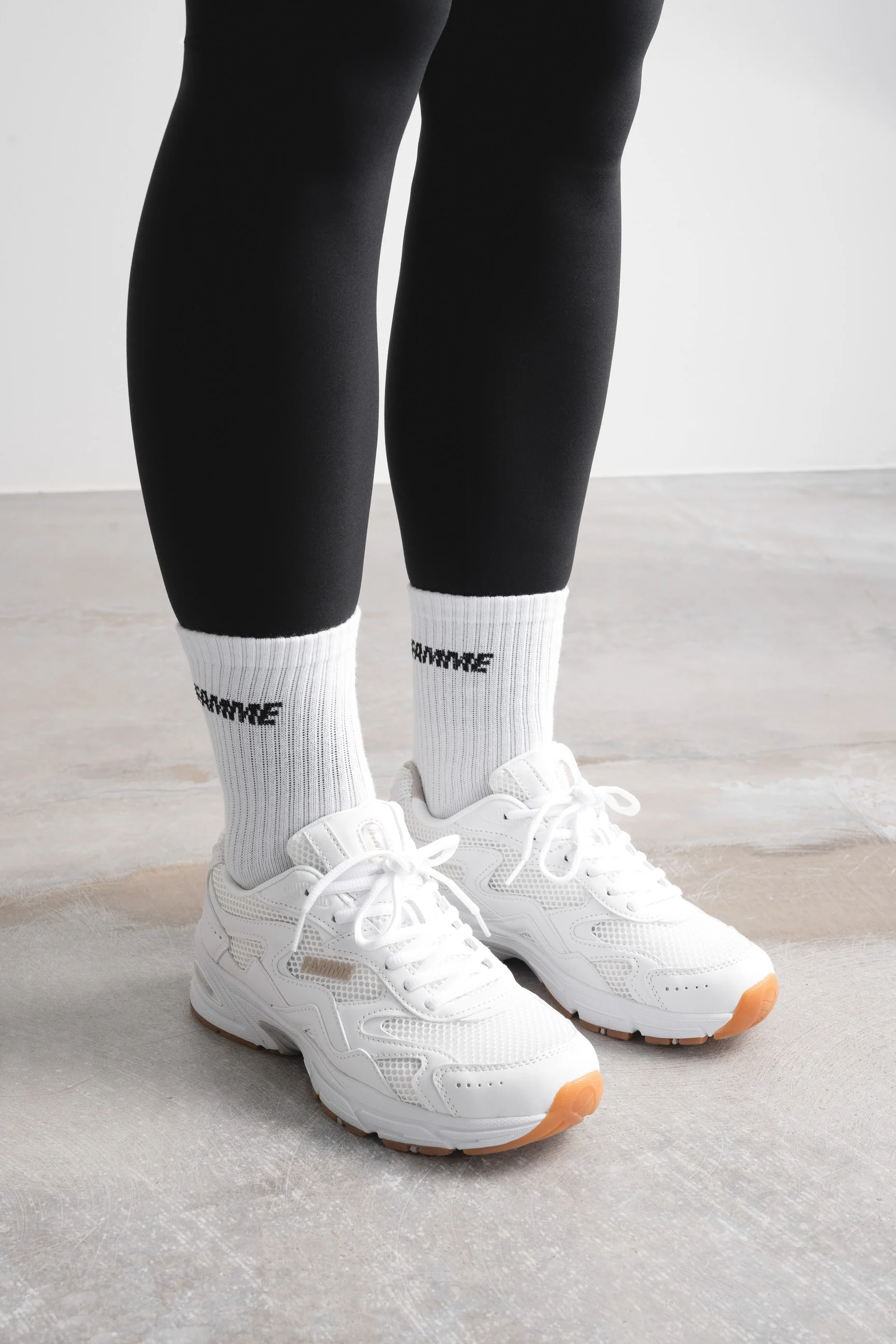 90S Trainers - Image 3