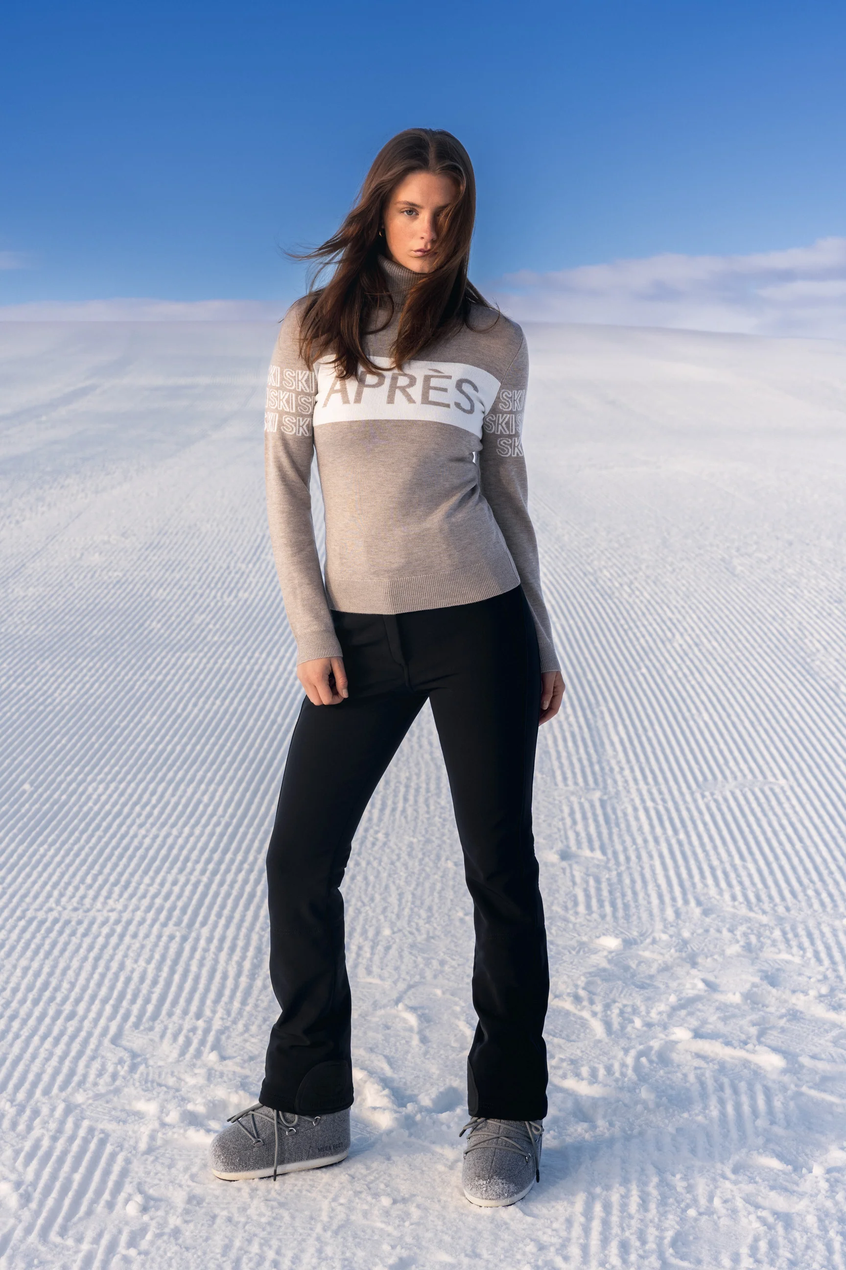 APRÈS-SKI Sweater - Image 15