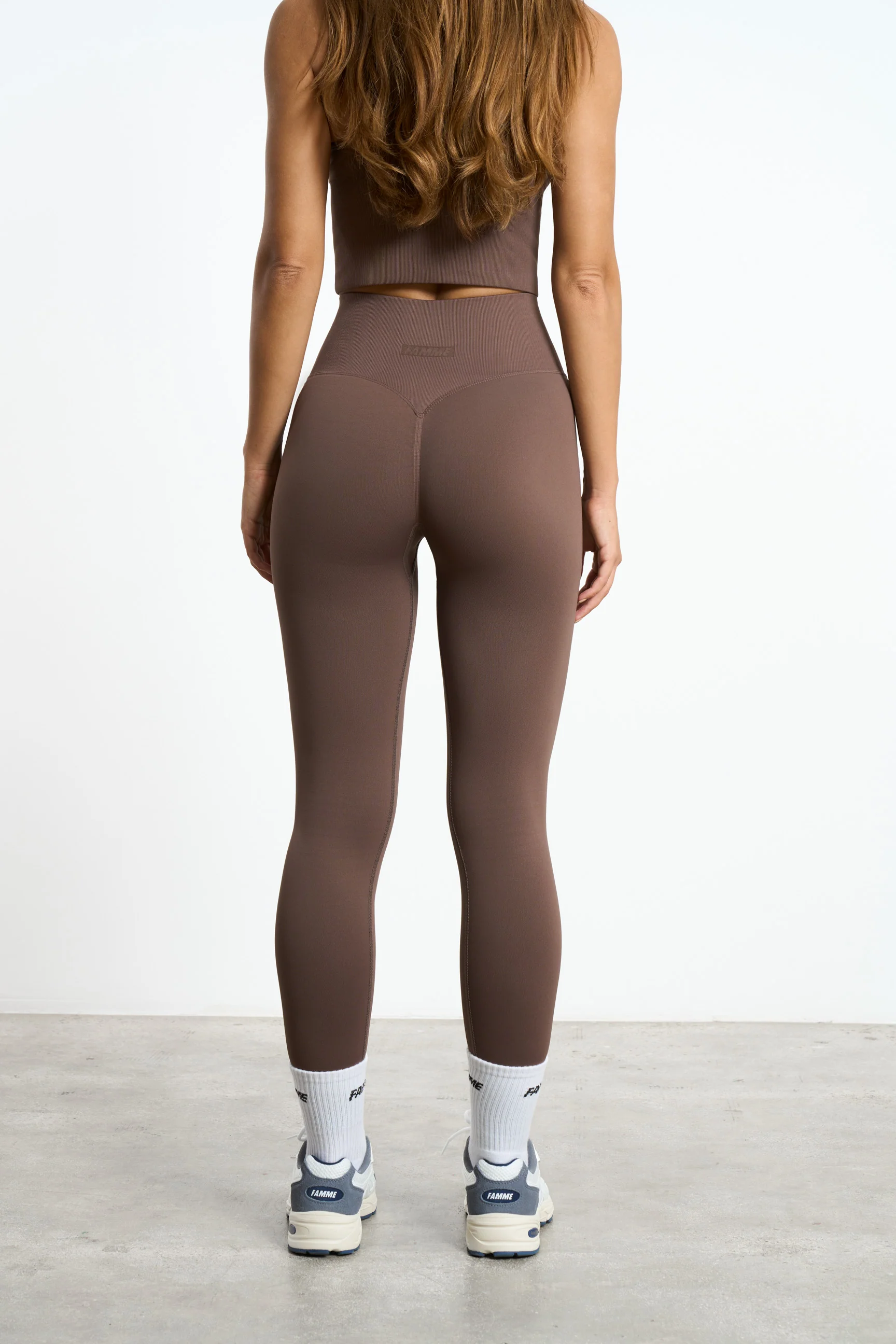 Contour Leggings - Image 3
