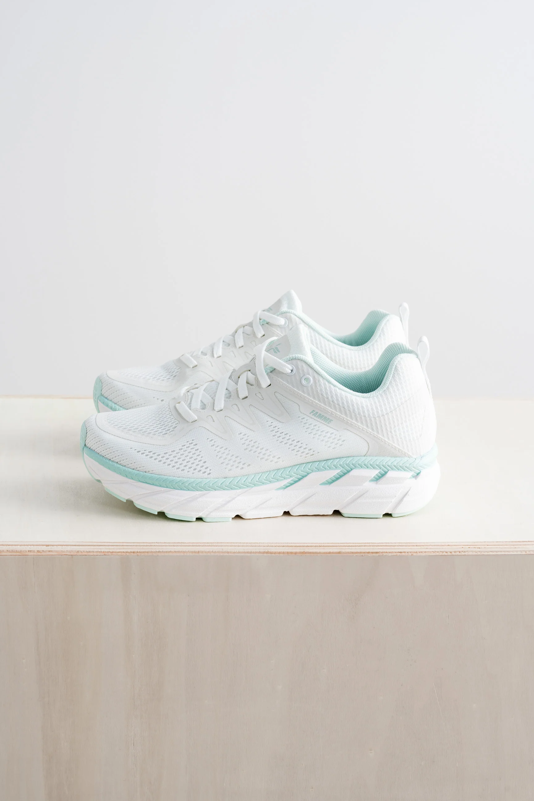Endorphin RX1 Shoes - Image 25
