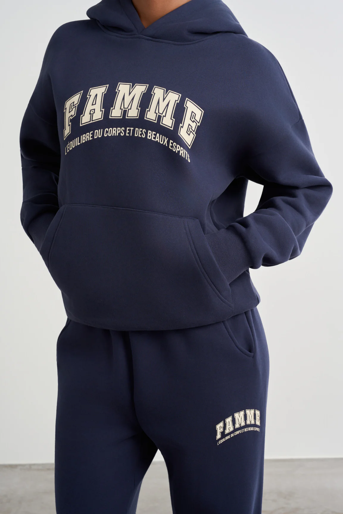 Équilibre Oversized Hoodie - Image 14