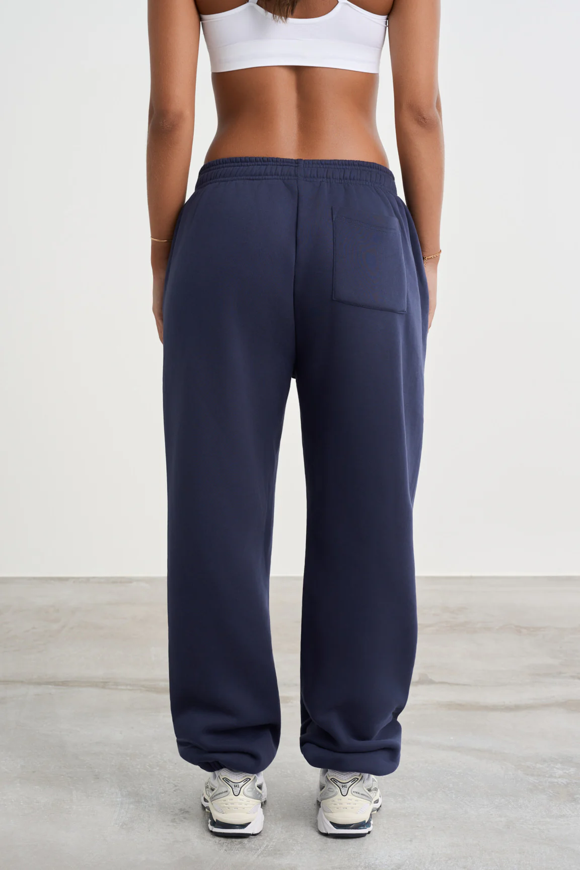 Équilibre Oversized Jogger - Image 10