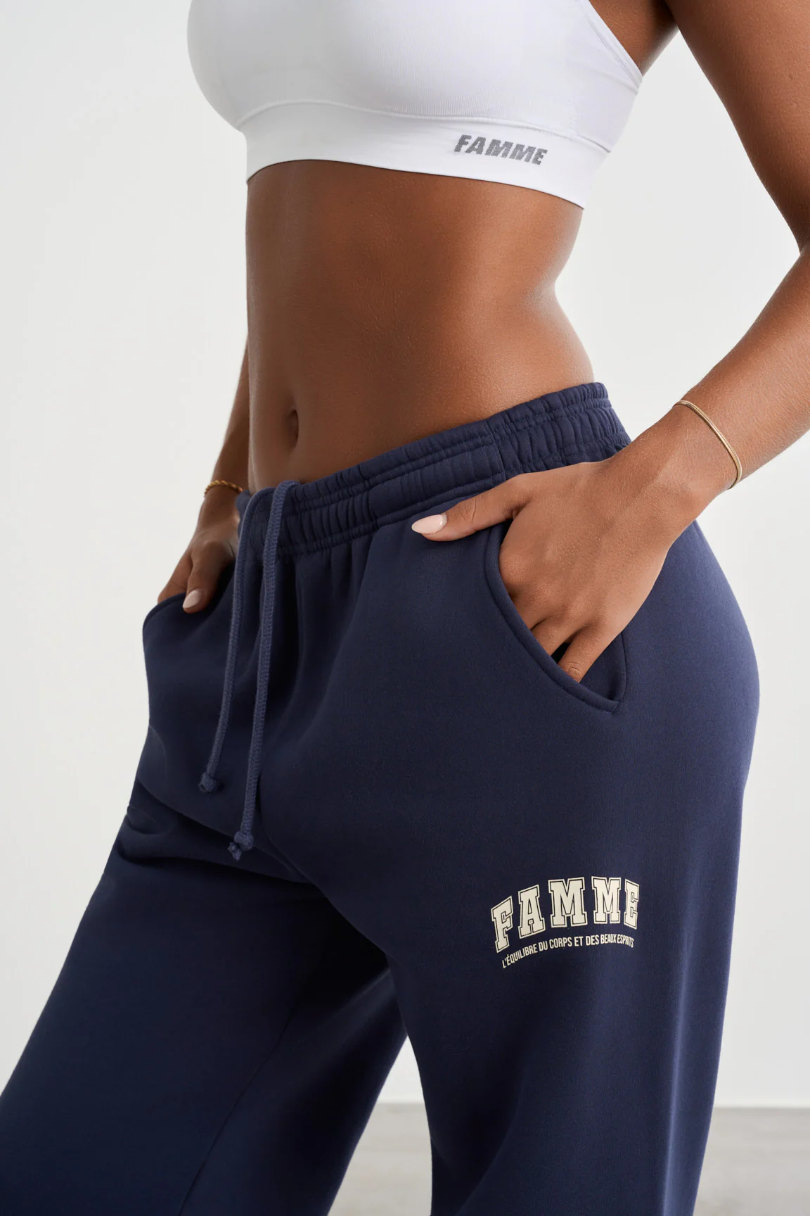 Équilibre Oversized Jogger - Image 11