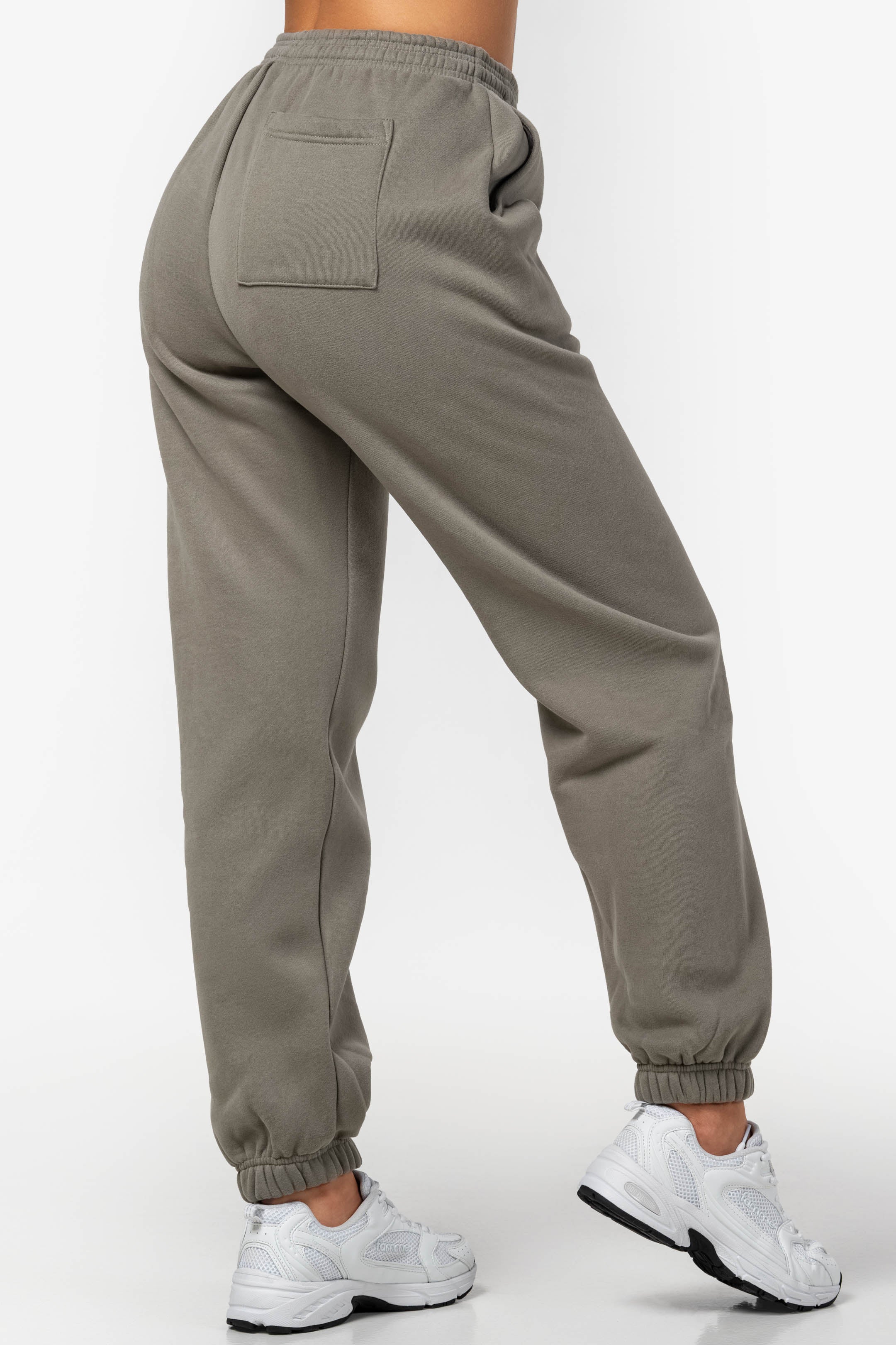 Équilibre Oversized Jogger - Image 16