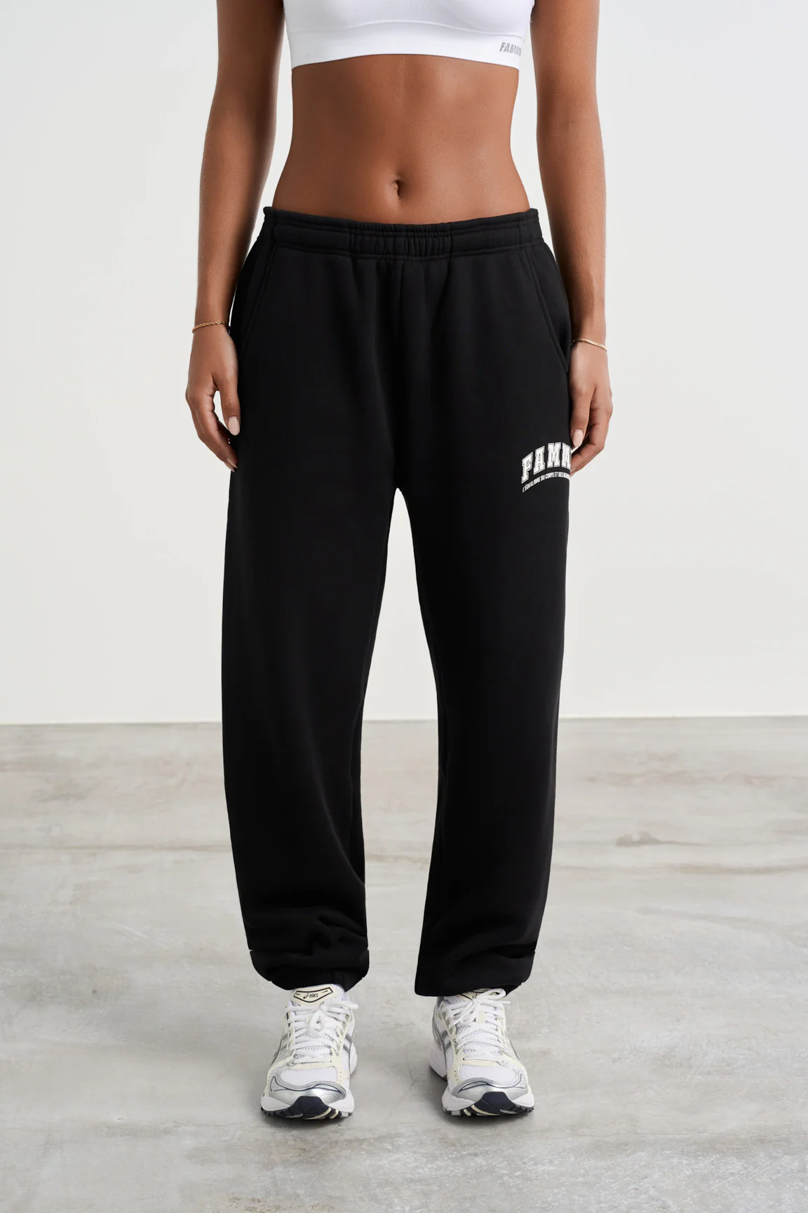 Équilibre Oversized Jogger - Image 5