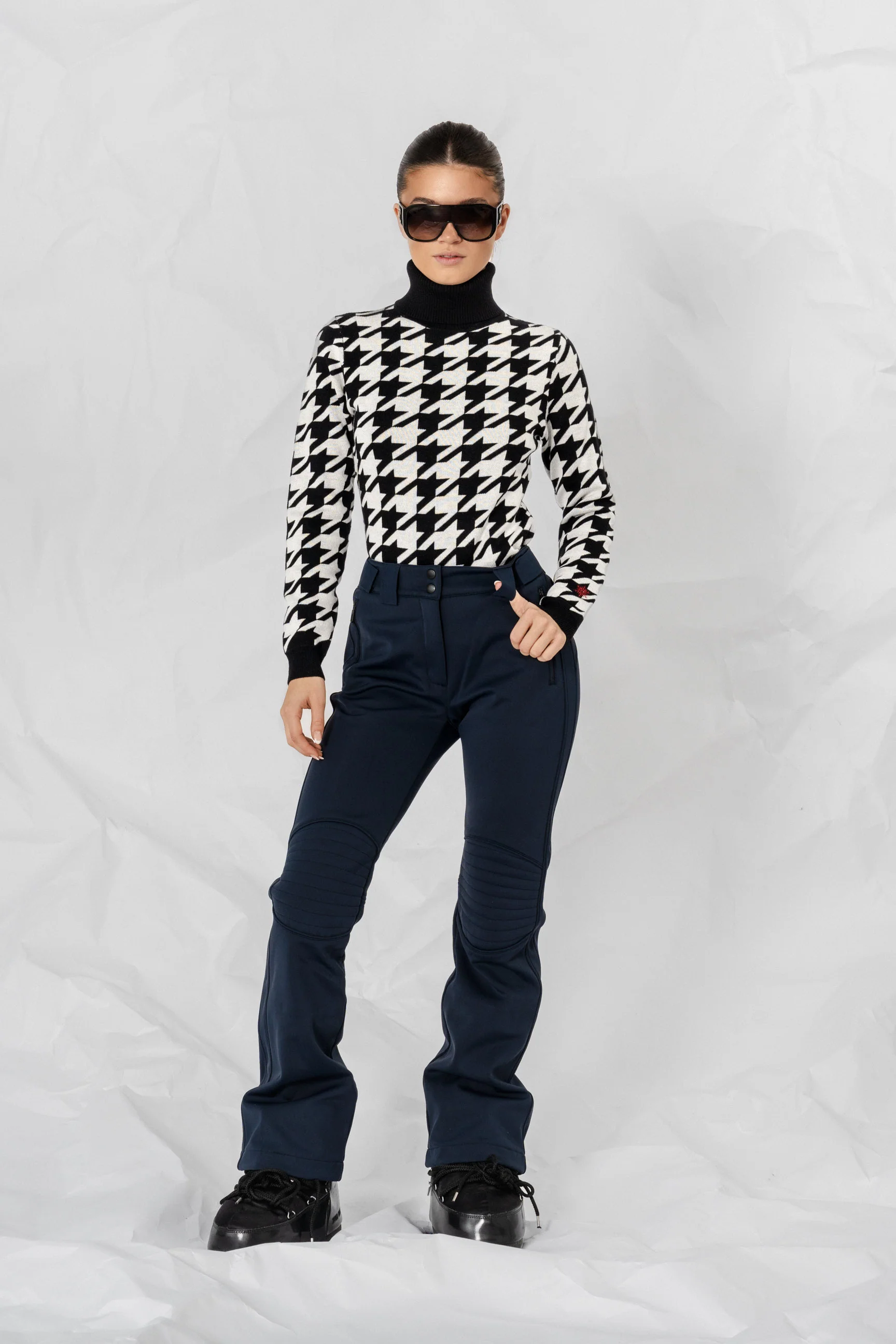 Houndstooth Sweater - Image 5