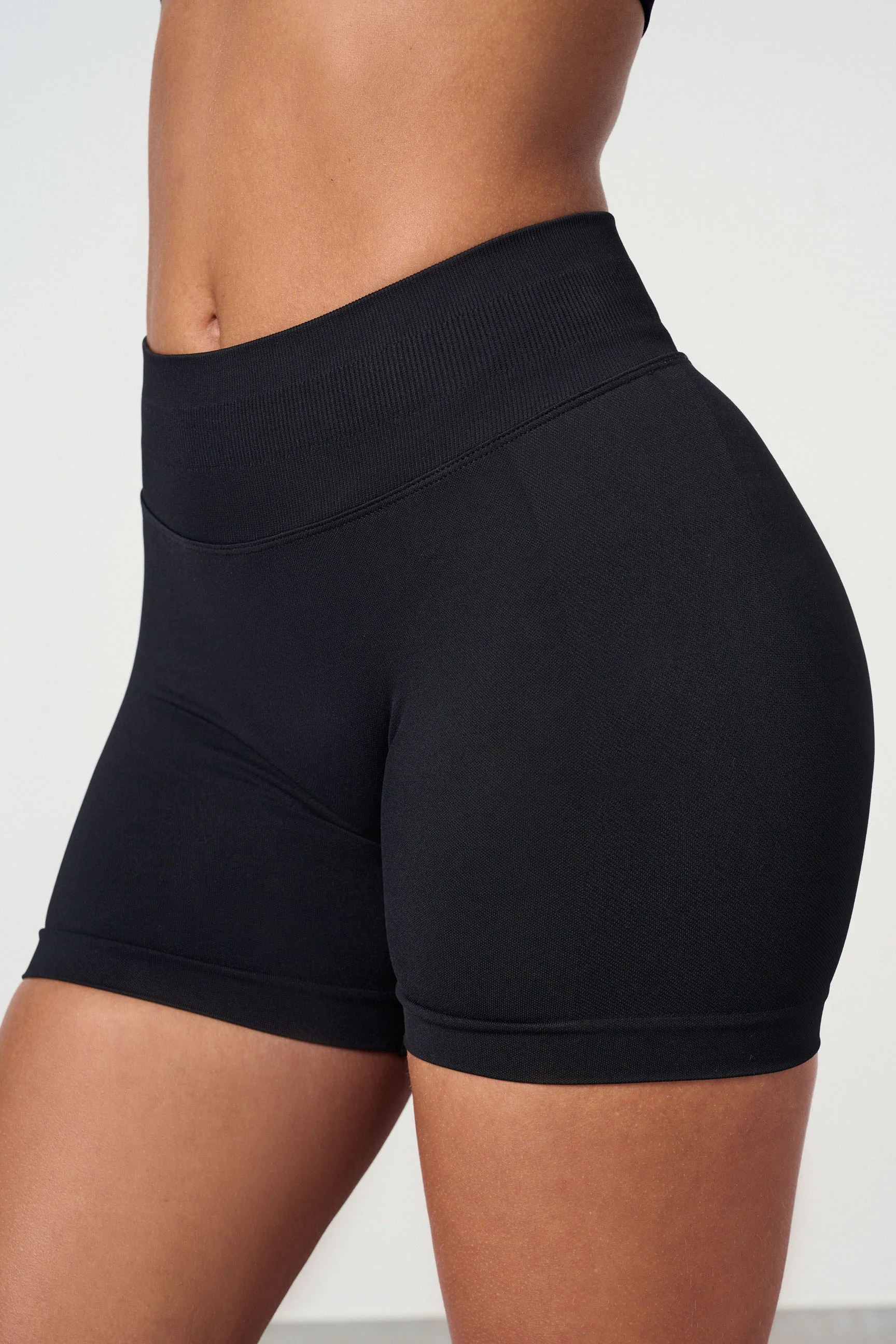 Mid Waist Sculpt Shorts - Image 12