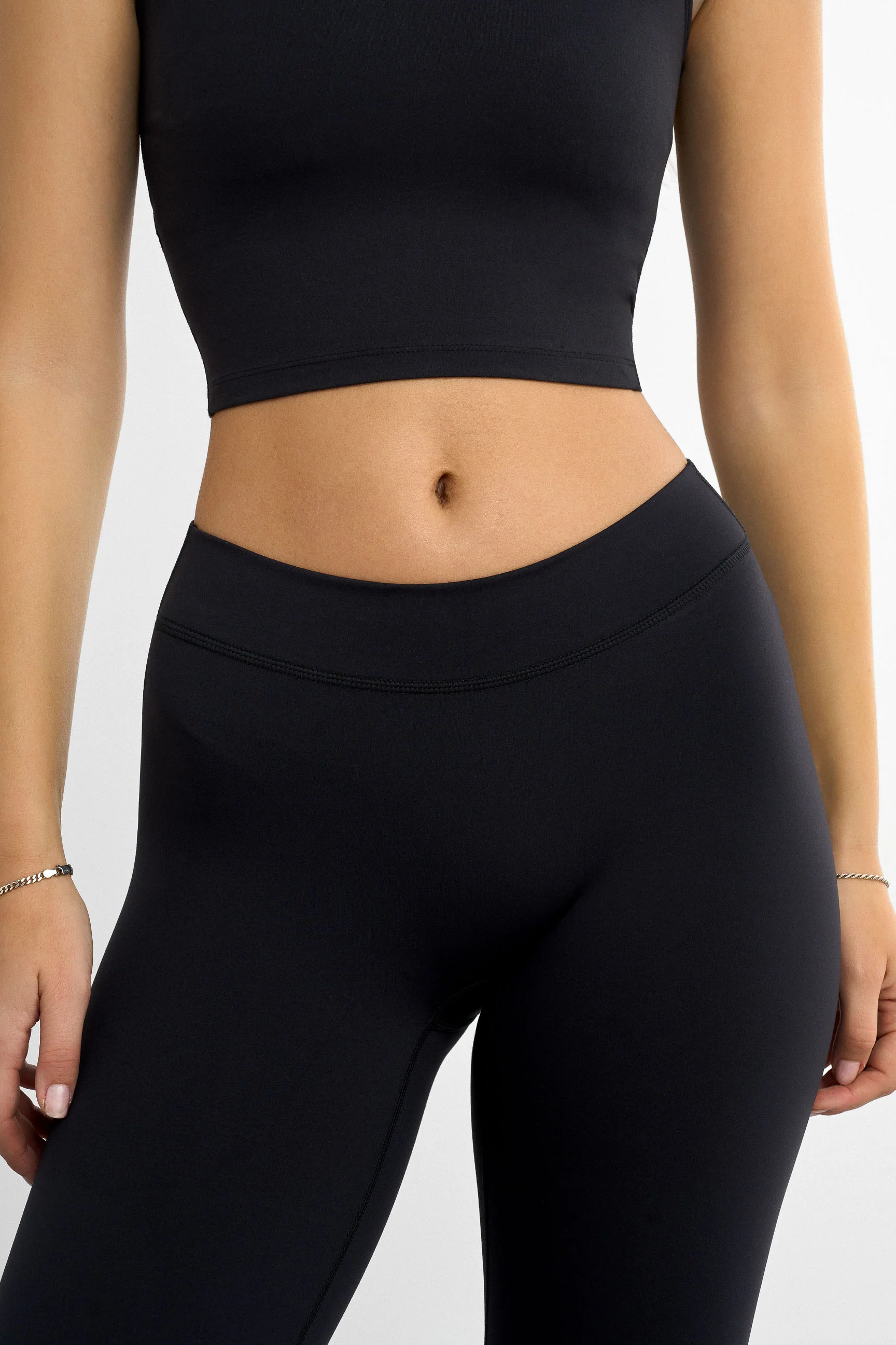 Mid Waist Softy Flared Leggings - Image 4