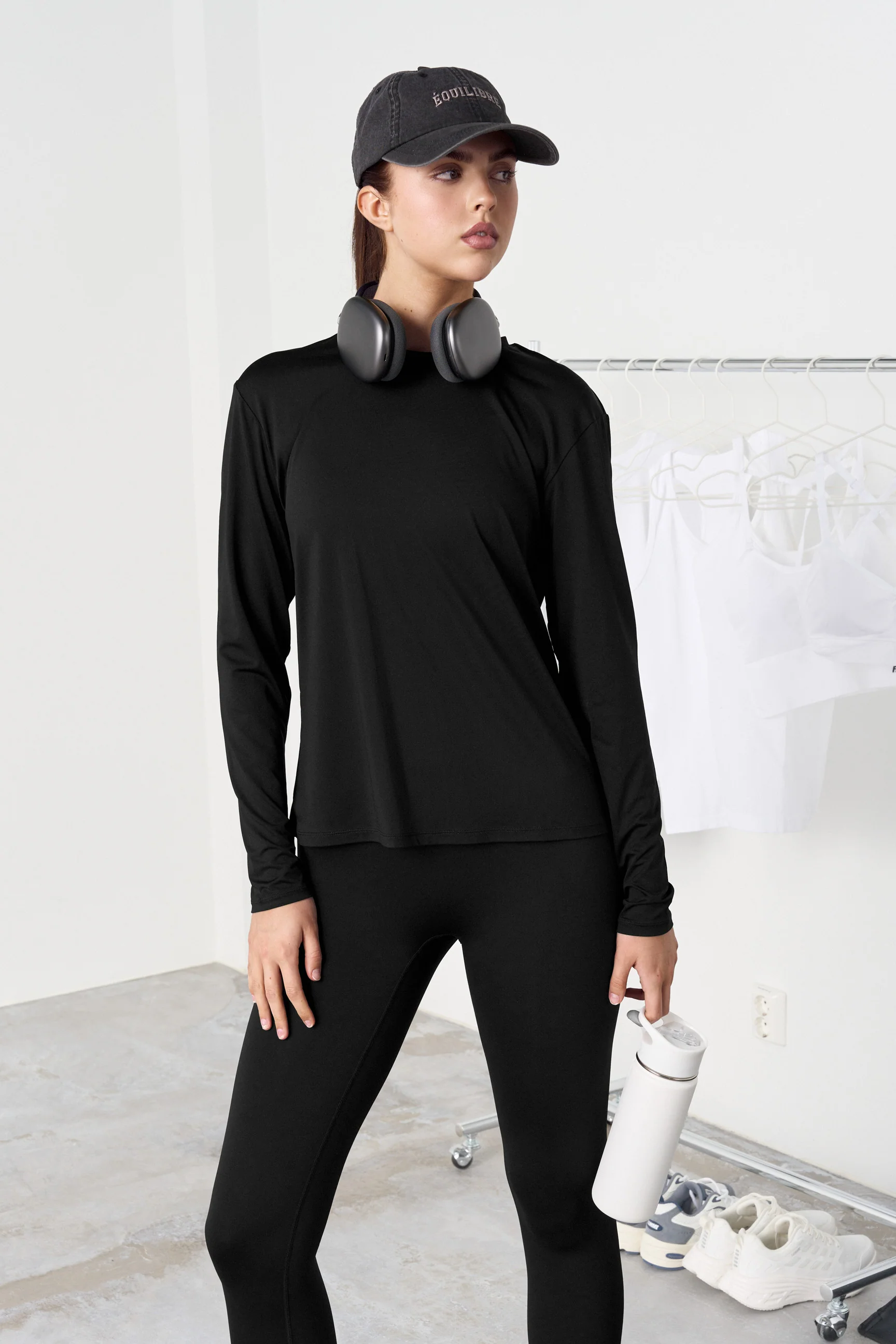 Relaxed Gym Long Sleeve - Image 7