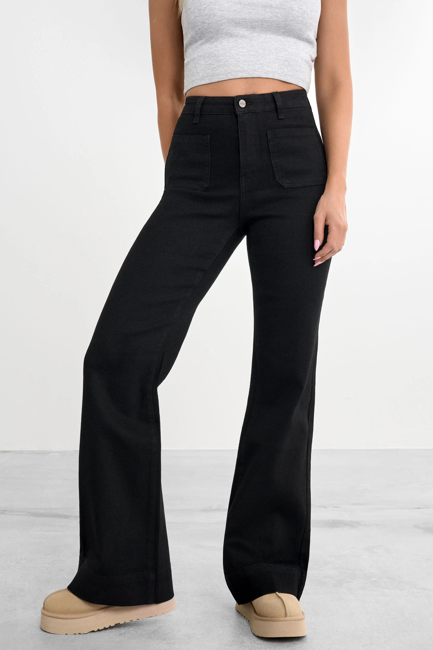 Retro Flared Jeans - Image 6