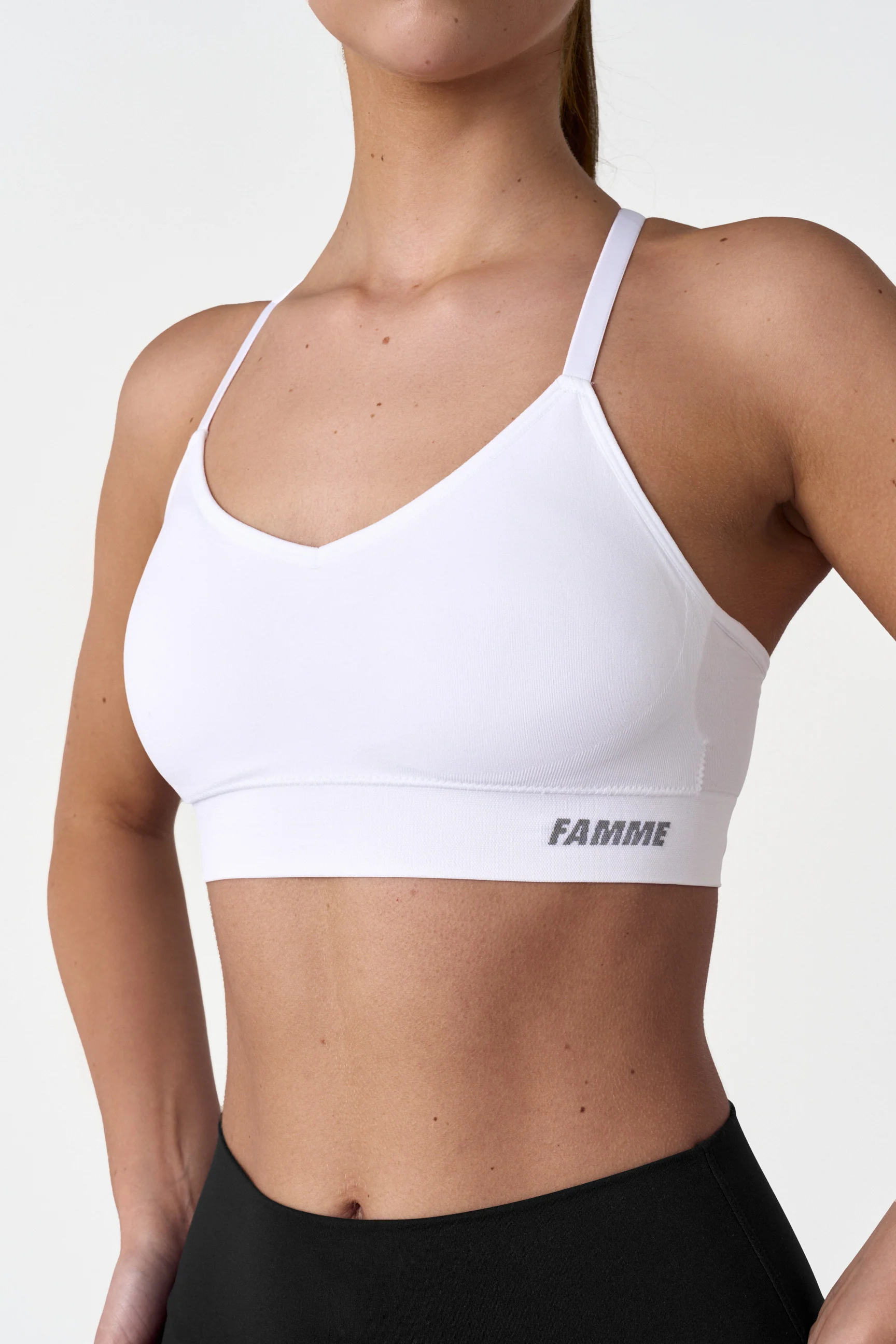 Seamless Sports Bra - Image 9