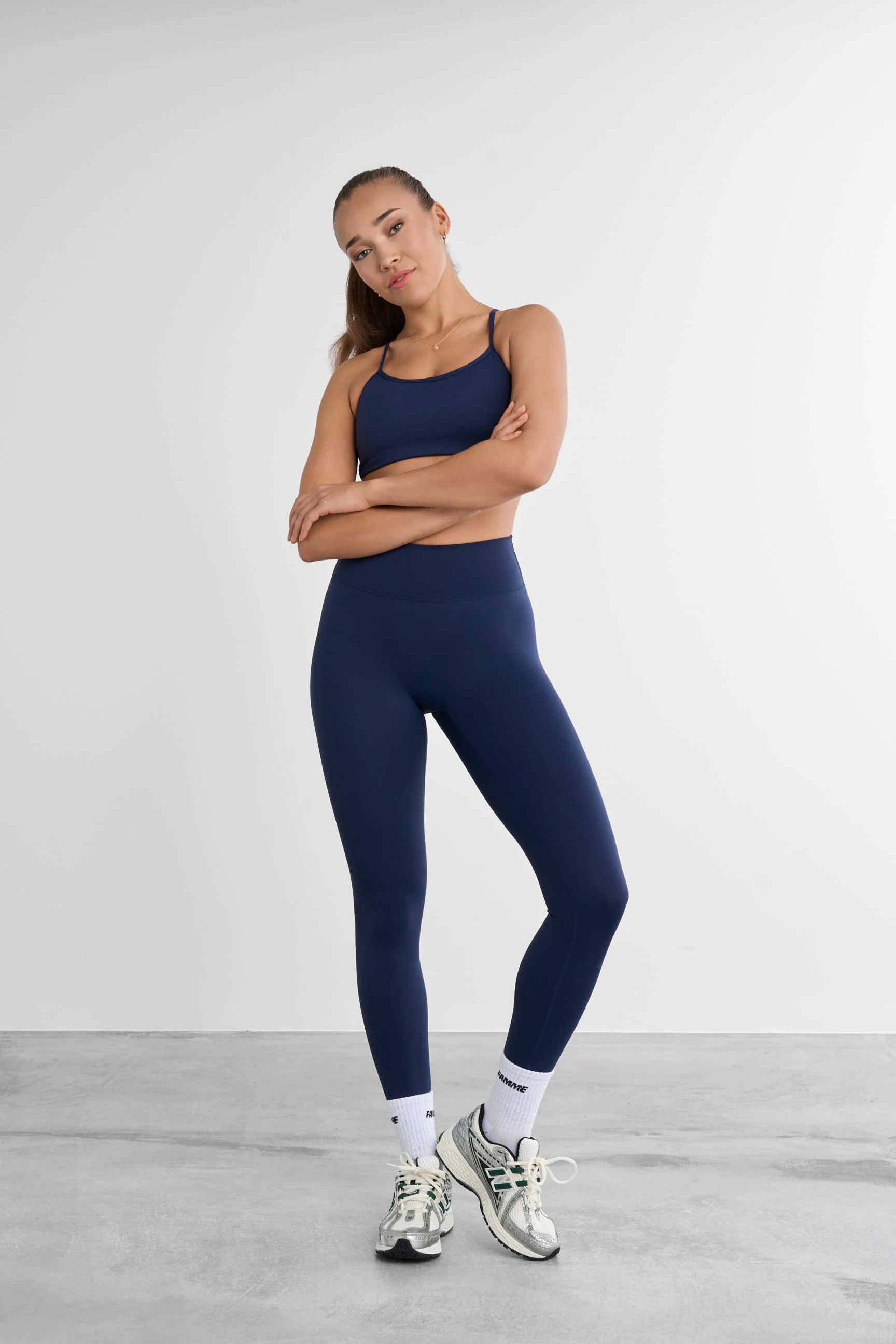Signature Leggings - Image 18