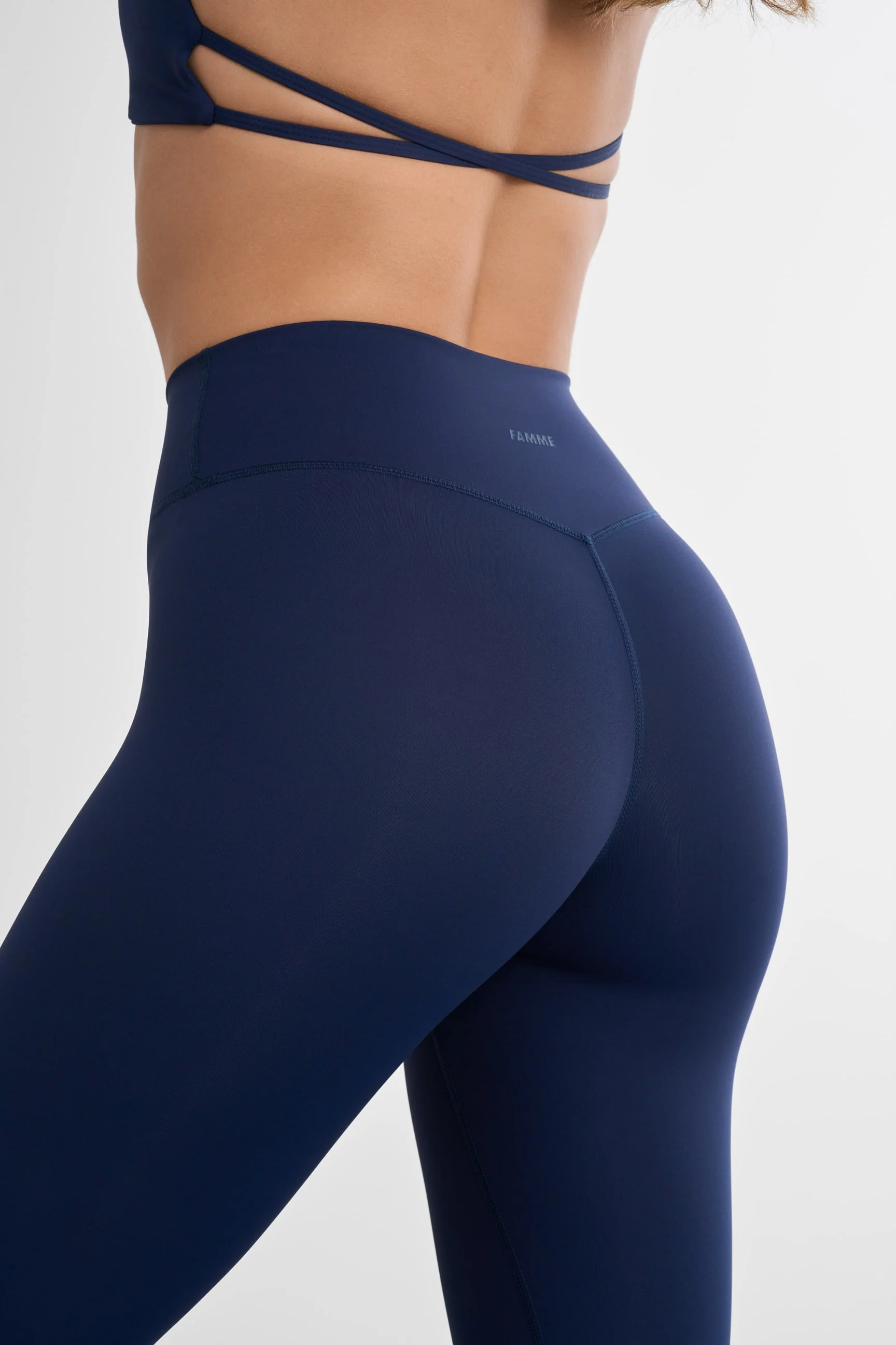 Signature Leggings - Image 19