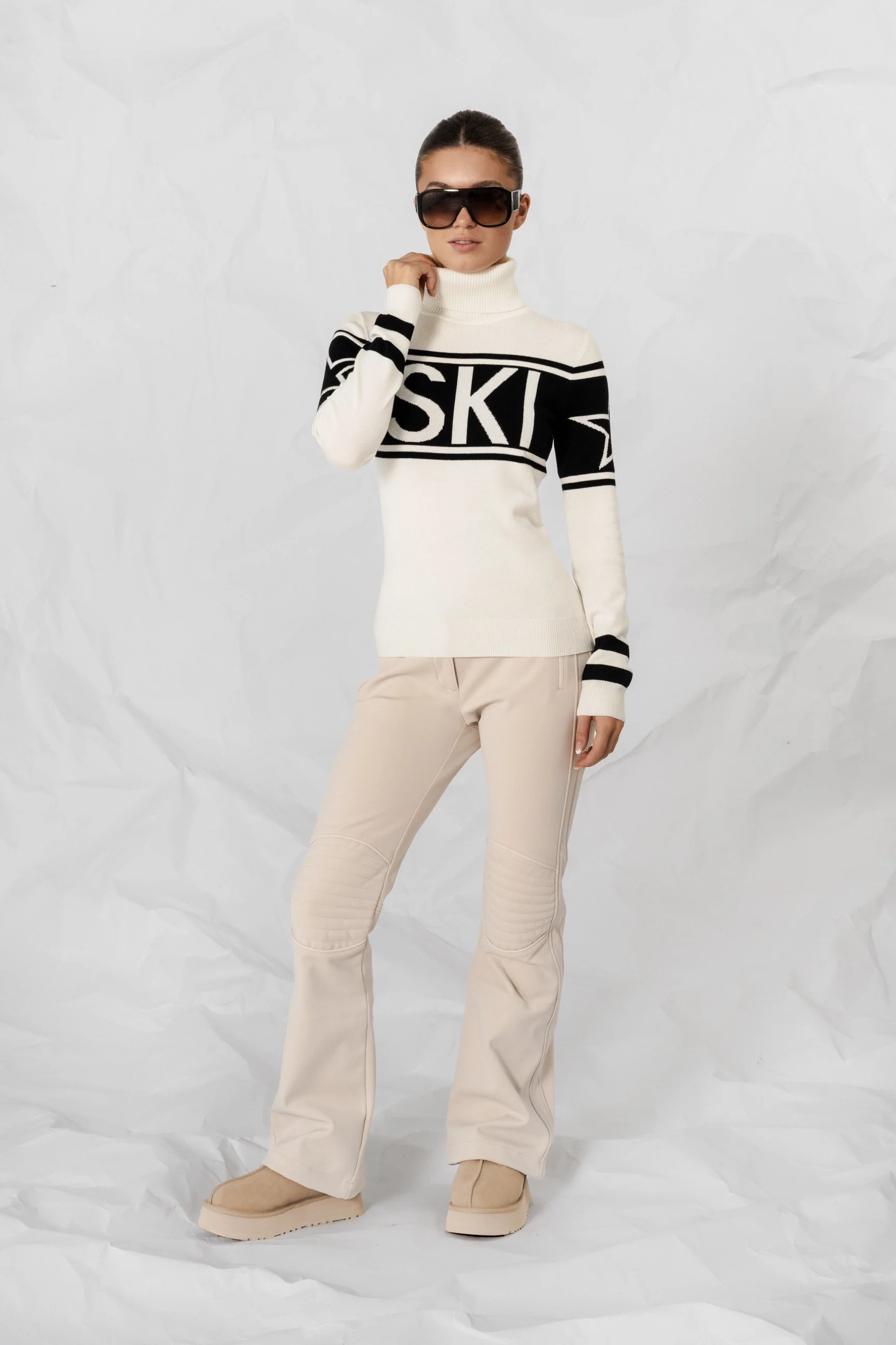 SKI Sweater - Image 10