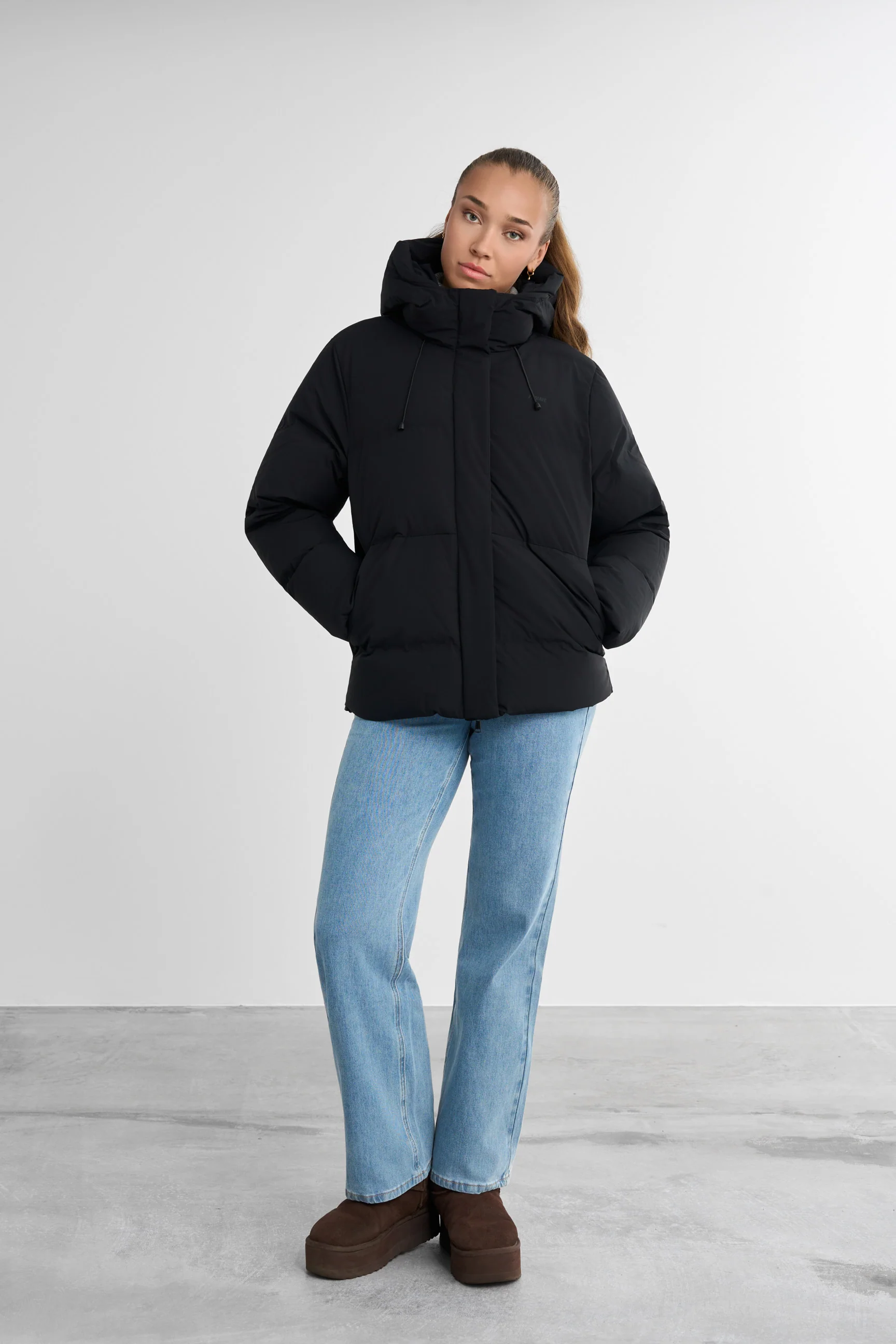 Snøhetta Down Jacket - Image 3