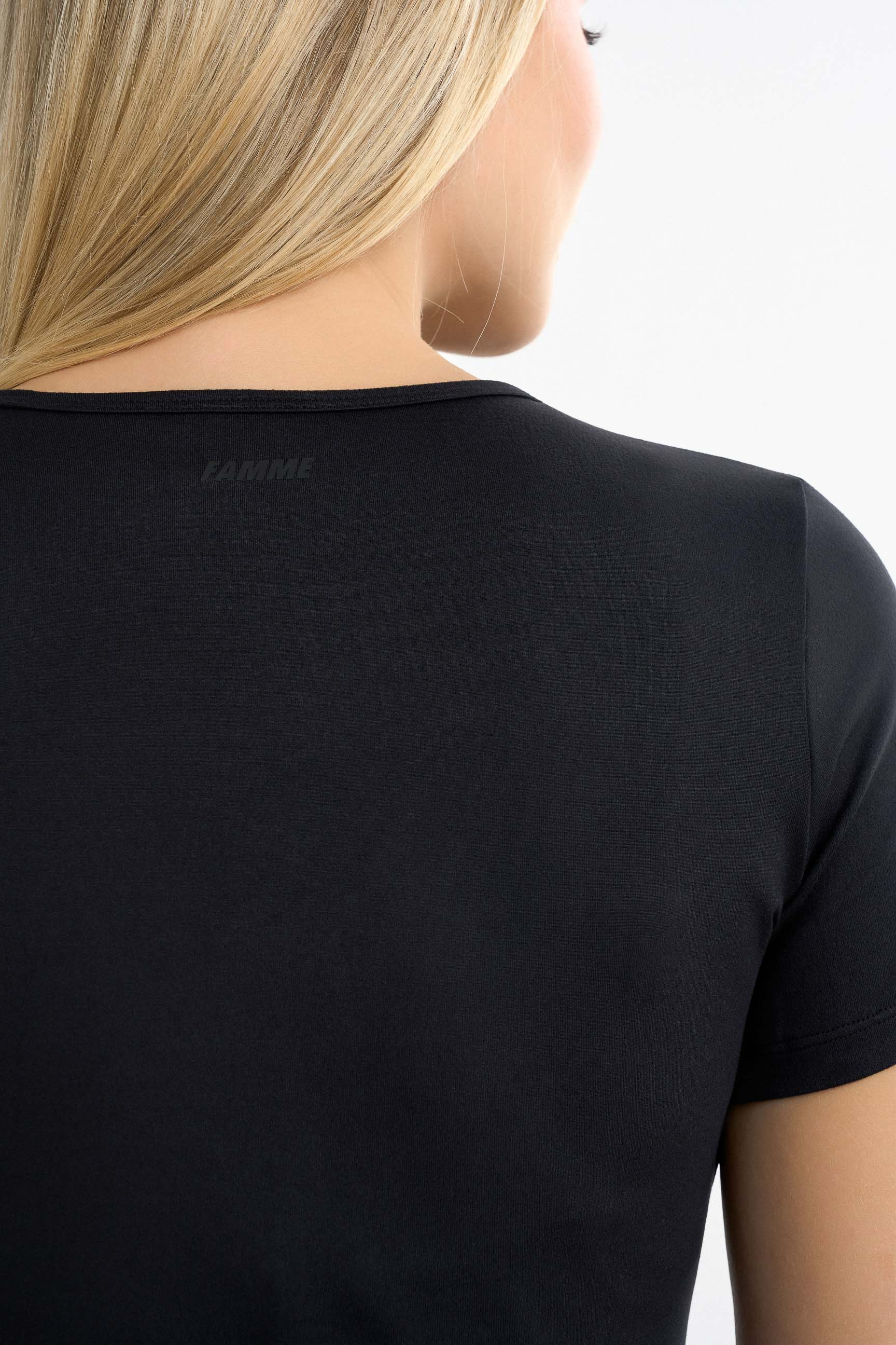 Softy T-Shirt - Image 16