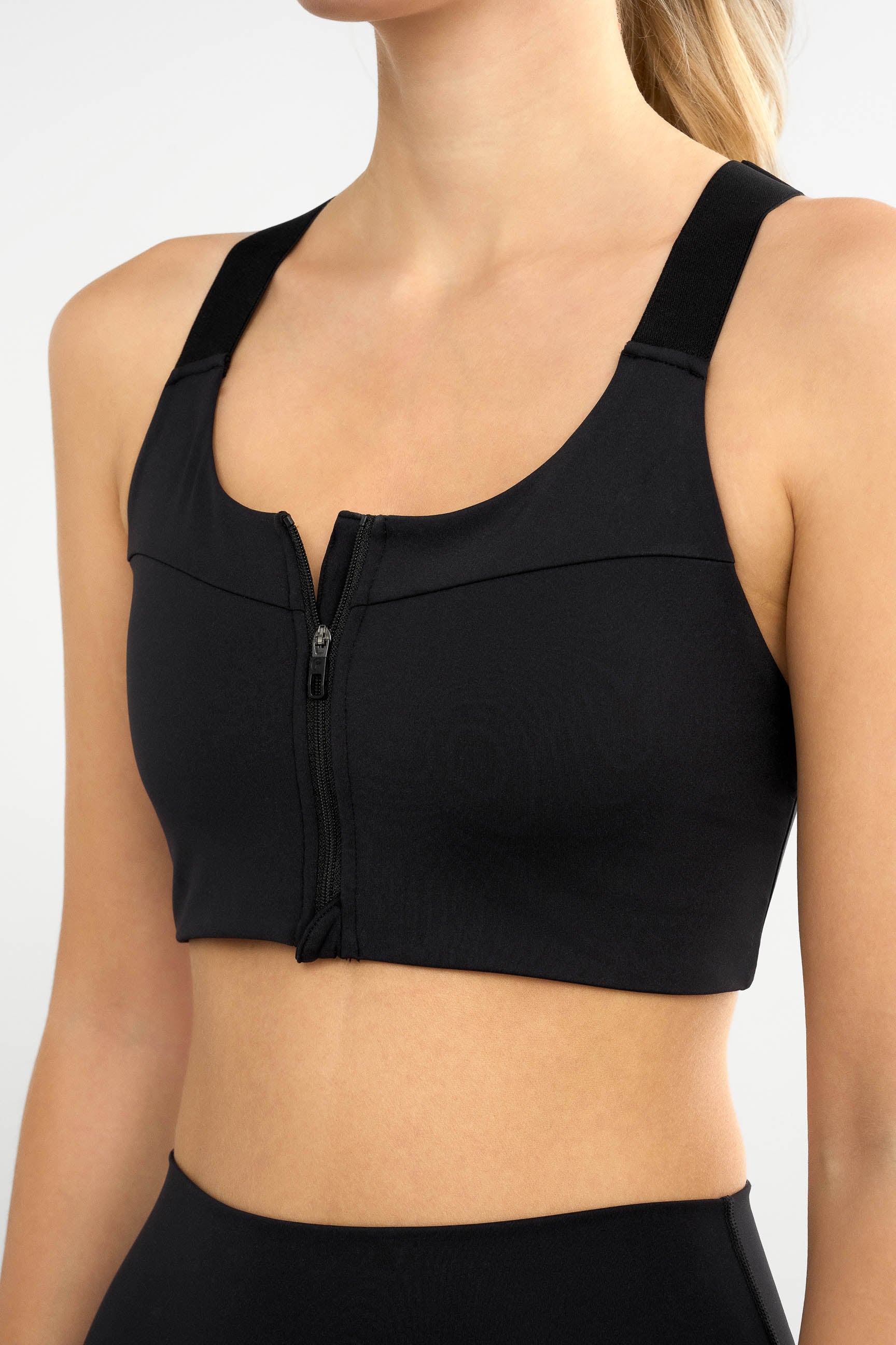 Support Signature Sports Bra - Image 6