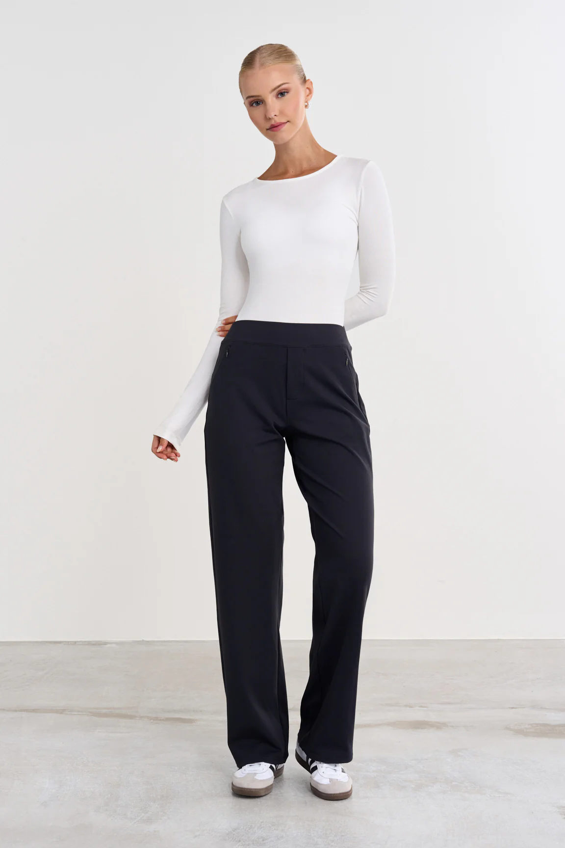 Tailored Relaxed Pants - Image 3