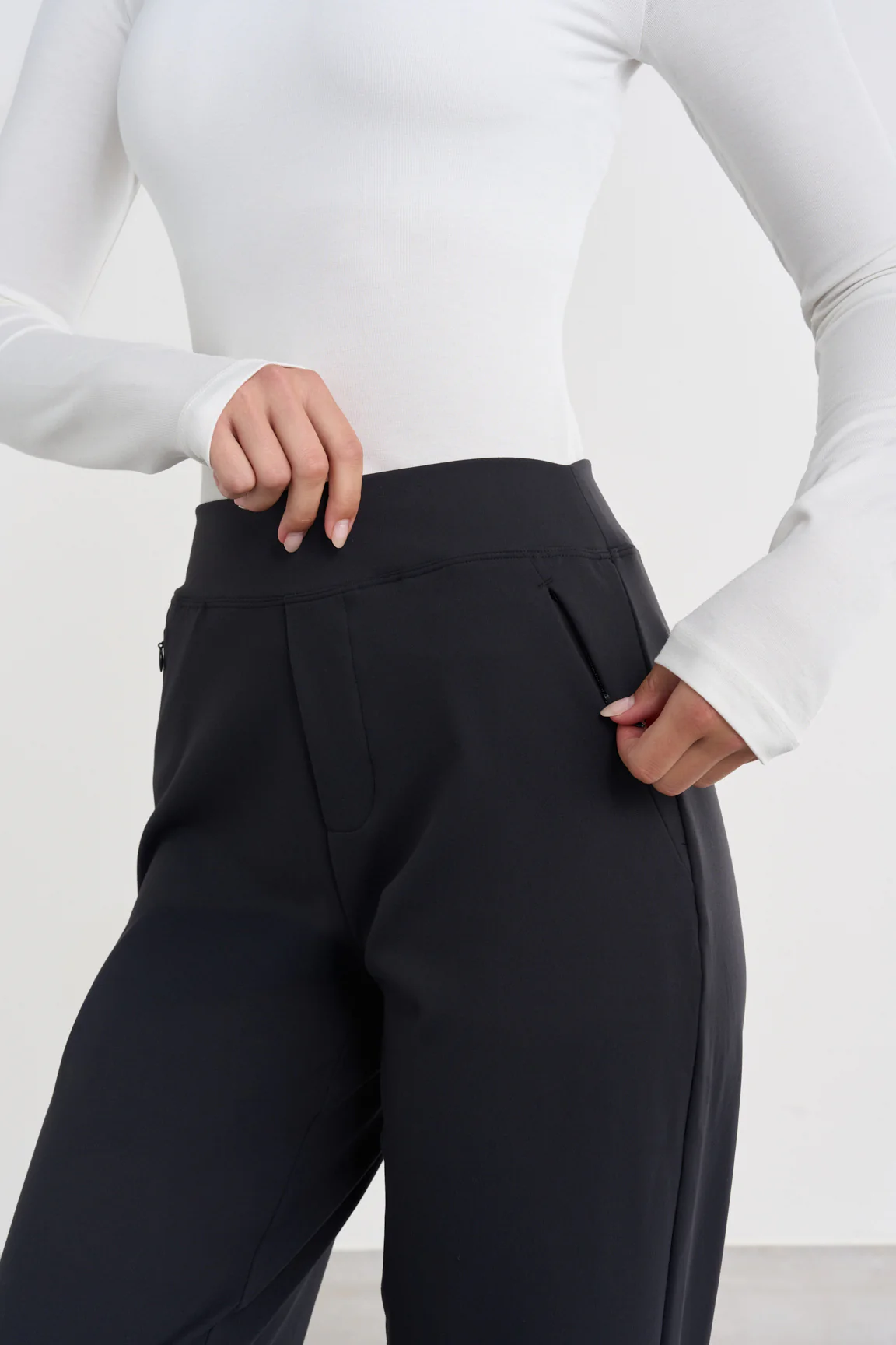 Tailored Relaxed Pants - Image 5